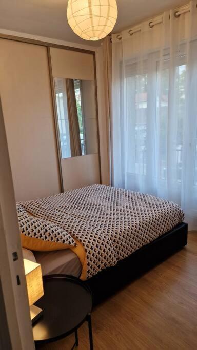 圣吉欧梅斯Appart Cosy & Spacieux-Metro7 Louis-Aragon+Parking公寓 外观 照片